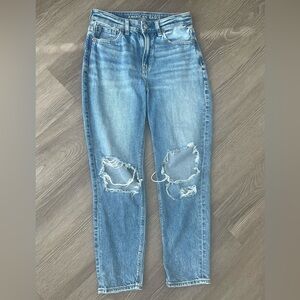American Eagle Mom Jeans